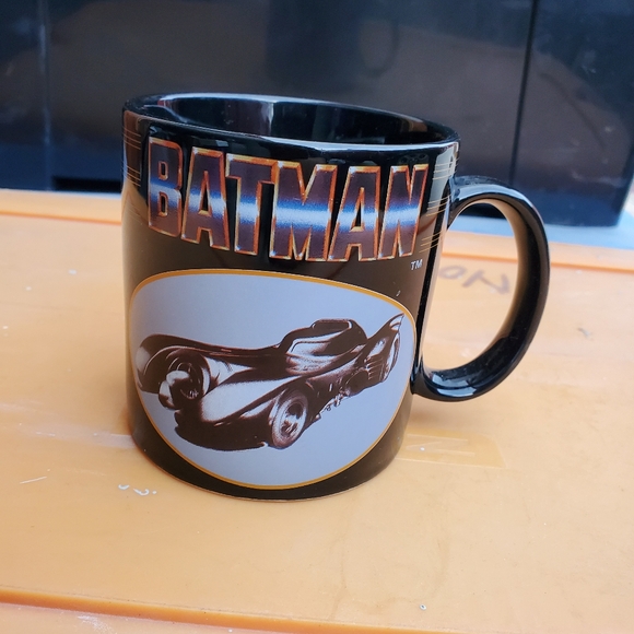 1989 Batman Coffee Mug - Picture 1 of 3